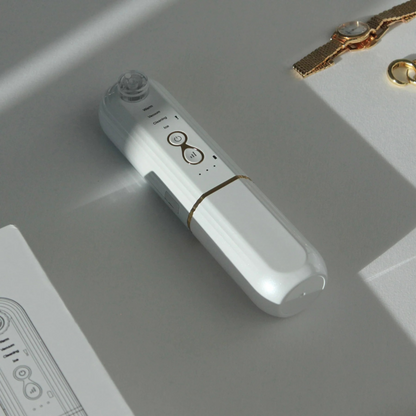 Lumi™ HydraPore Acne Extraction Vacuum