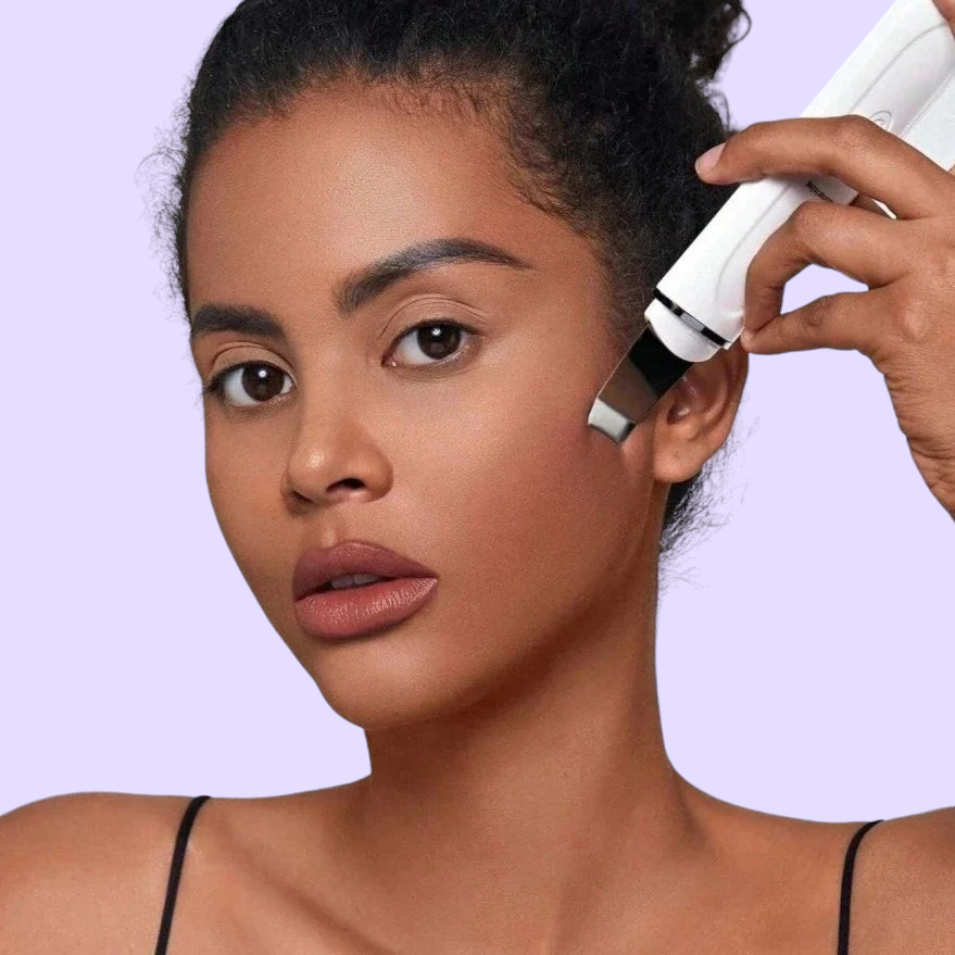 Lumi™ PoreSonic - Ultrasonic Acne Remover